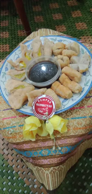 Mie Bangka & Pempek "Warung Kombet29"