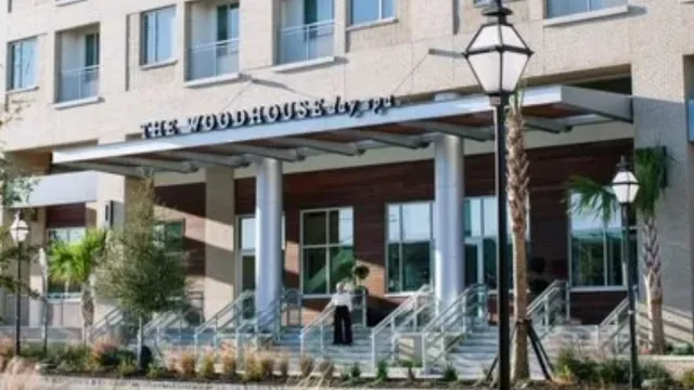 Woodhouse Spa - Downtown Charleston