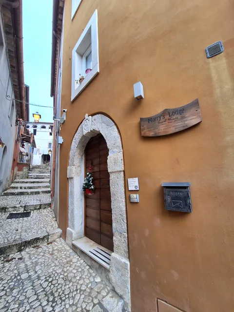 Morry's lodge guest house