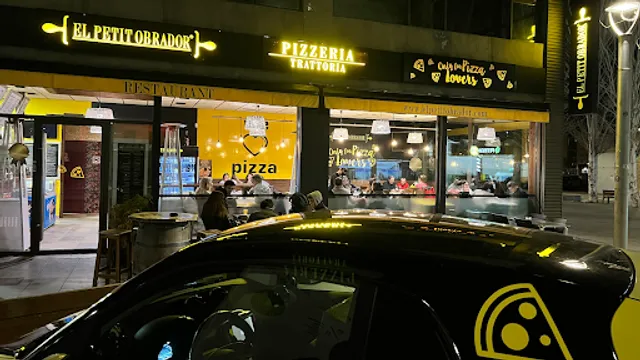PIZZA El Petit Obrador Sarrià de Ter