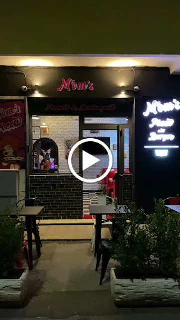 Mom's pizza & burger