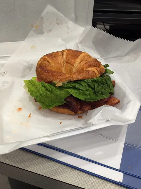 Cheffy's Deli by MmmmDeeelish LLC