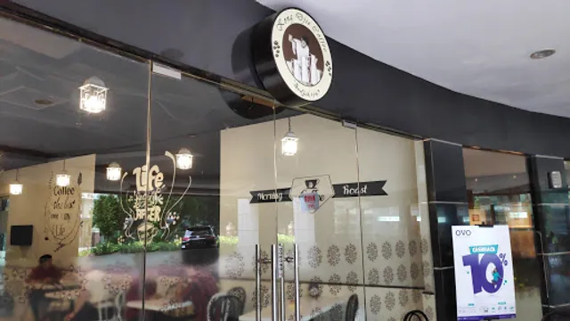 Kong Djie Coffee Menara Matahari