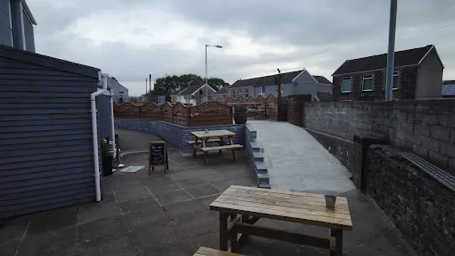 Bar 141 (The Smiths)