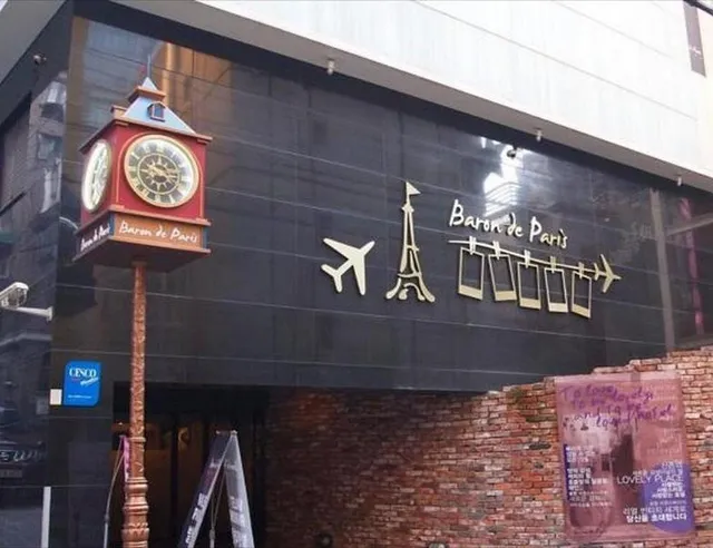 Baron de Paris Hotel