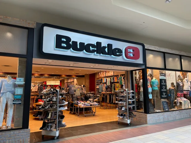Buckle
