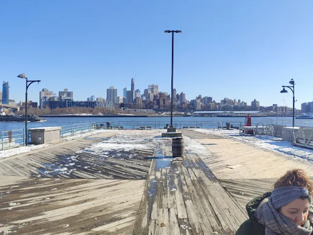Pier 16