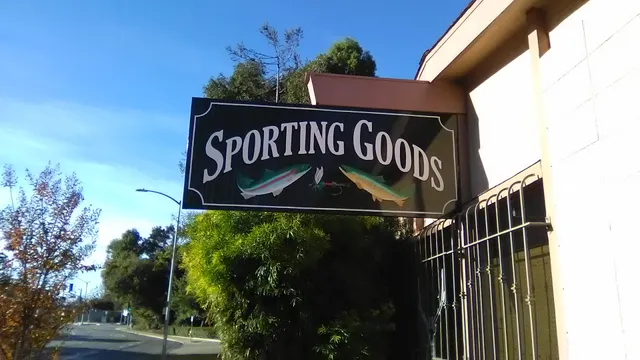 Four Season's Outfitters