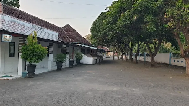 OYO 92590 Wisma Bhayangkara & Diving Club