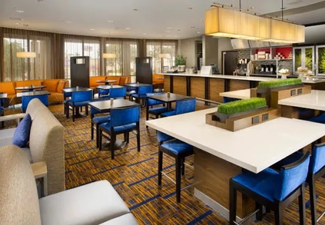 The Bistro - Eat. Drink. Connect.®