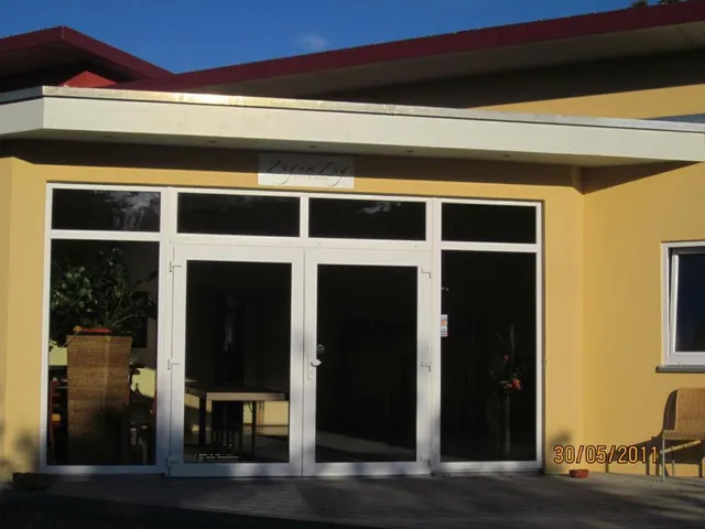 Zug um Zug, Hotel und Festsaal