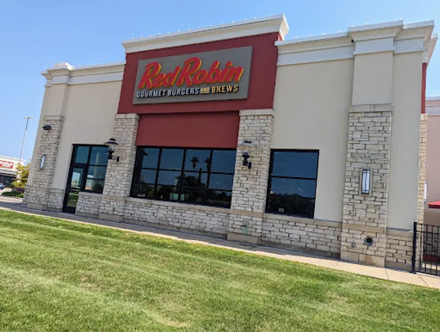 Red Robin Gourmet Burgers and Brews