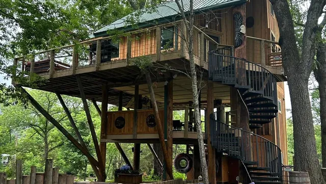 A Million Dreams Cabins