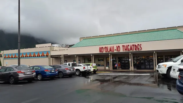 Koʻolau Center