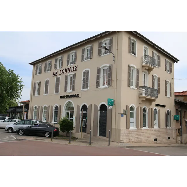 Résidence Hôtelière Le Louvre
