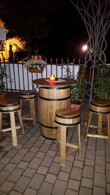 Walachischer Kessel Ceaunelul Muntenesc Restaurant Românesc