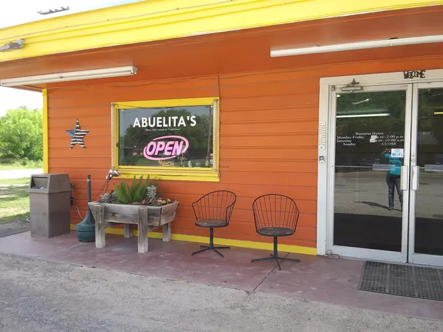 Abuelita's Cafe