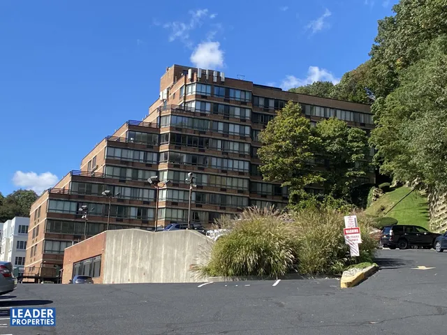 Sunrise Tower Condominiums