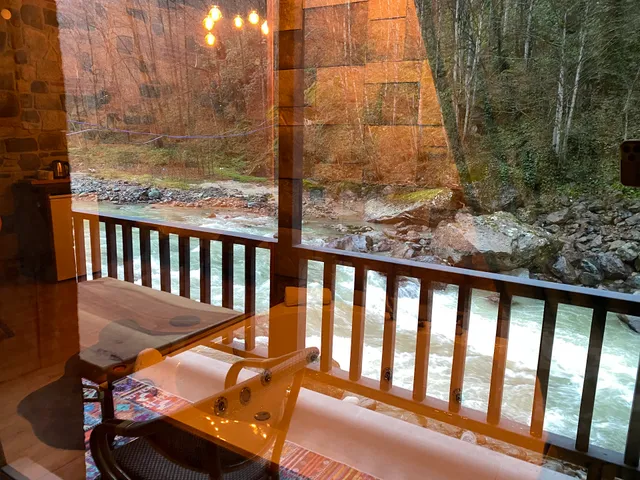 NP SUİT BUNGALOV & Salıncak & Rafting & Zipline