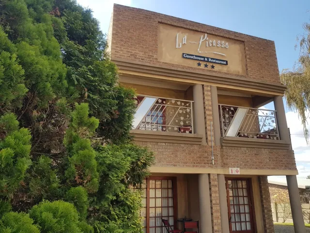 La - Picasso Guesthouse