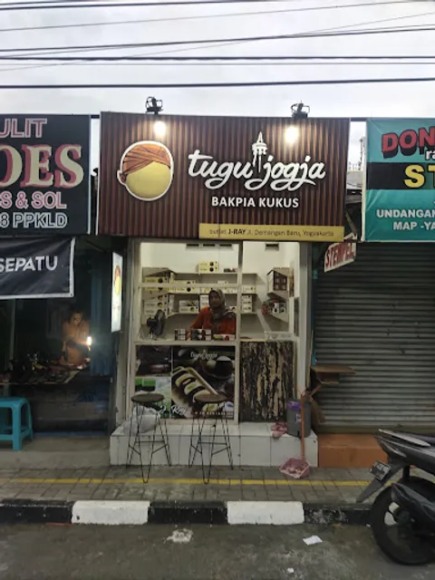 Bakpia Kukus Tugu Jogja - Demangan