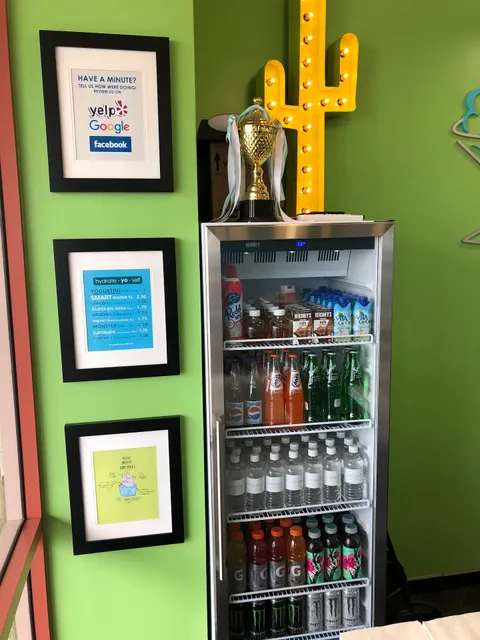 Yogurtini Self-Serve