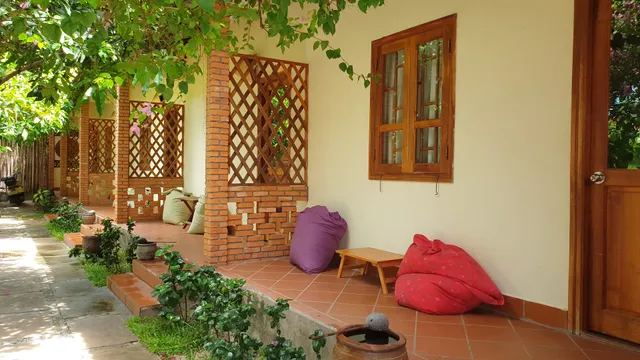 Alyssa's Garden Home