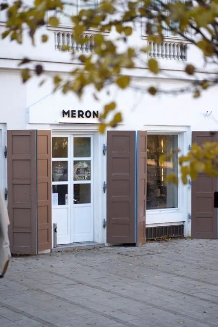 MERON - Specialty Coffee & Brunch