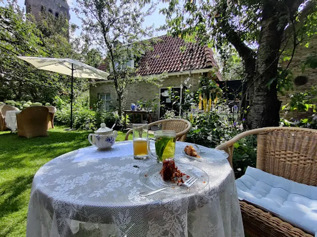 Theetuin en B&B 'De Theetuin' Wijckel