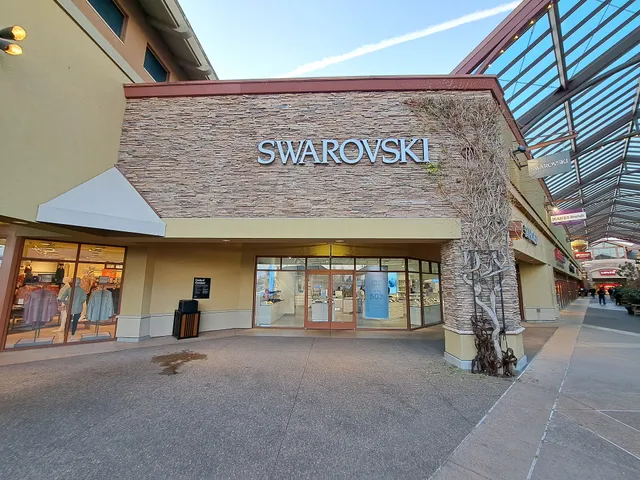 Swarovski Woodburn Premium Outlets