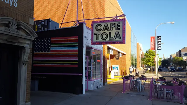 Cafe Tola
