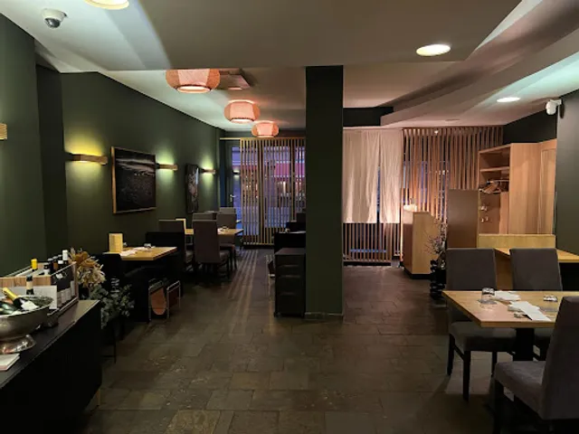 CAGLA Frankfurt japanese Sushi cuisine