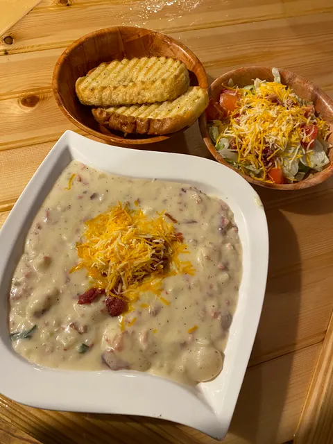 Poppy's Family Restaurant