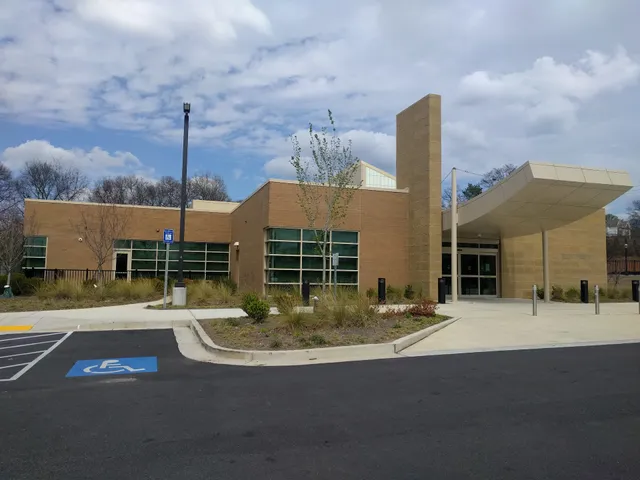 Louise Watley Library at Southeast Atlanta