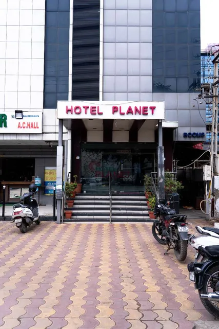 Hotel Planet || Best Luxurious Hotel