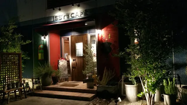 Issy's Cafe