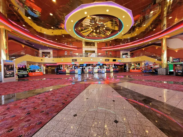 Regal Edwards Camarillo Palace