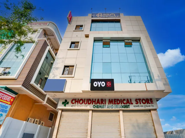 OYO Hotel Honey Castle Inn