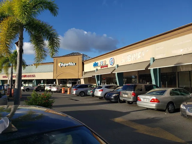 San Francisco Shopping Center