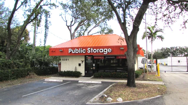 Public Storage
