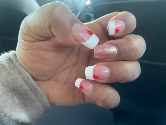 I Nails & Spa Madison