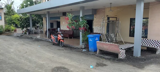 Hotel Sheetal Family Restaurant (Veg /Non-Veg)