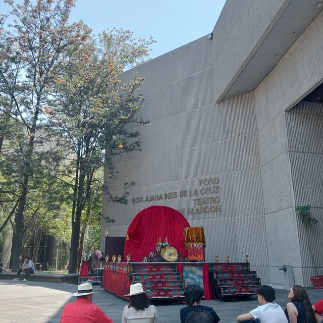 Sor Juana Ines de la Cruz Forum