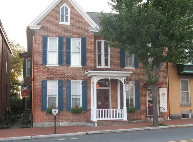 Burgundy Lane Bed & Breakfast