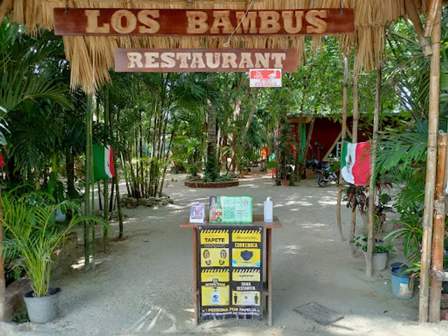 Los Bambús Restaurante & Bar-Lounge