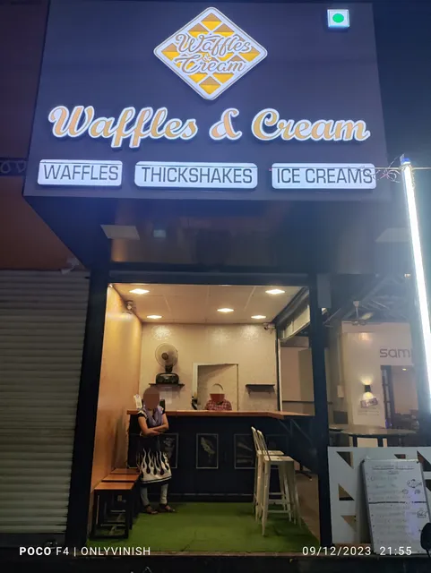 Waffles and Cream | Belgian Waffles | Waffle Dessert | Authentic Belgian