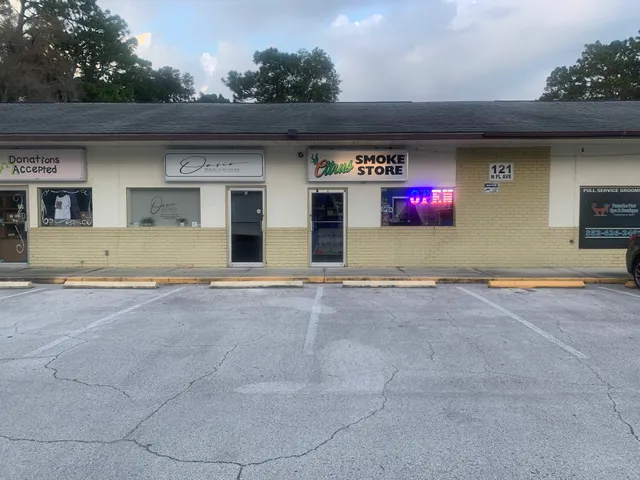 Citrus Smoke Store Highway 41