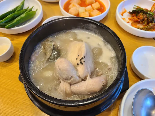 지호한방삼계탕 포항창포점