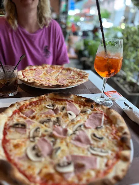 Bush Garden Kamala​