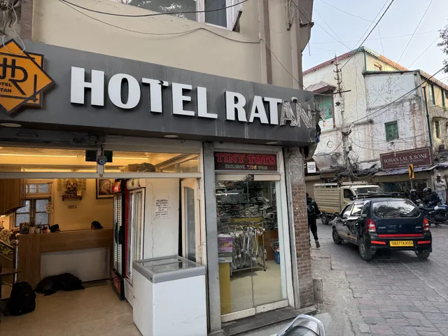 Hotel Ratan